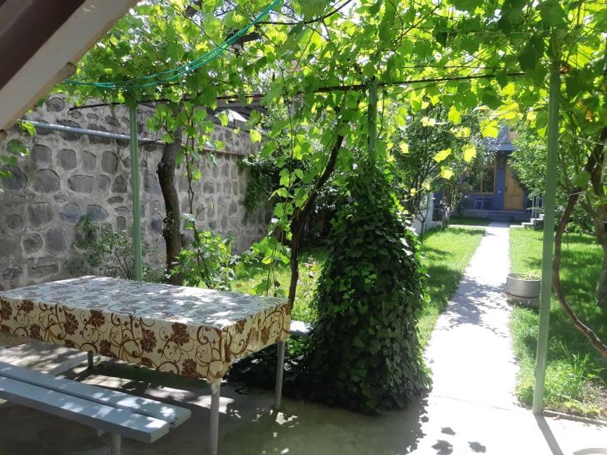 Andranik B&B กอริส ภายนอก รูปภาพ