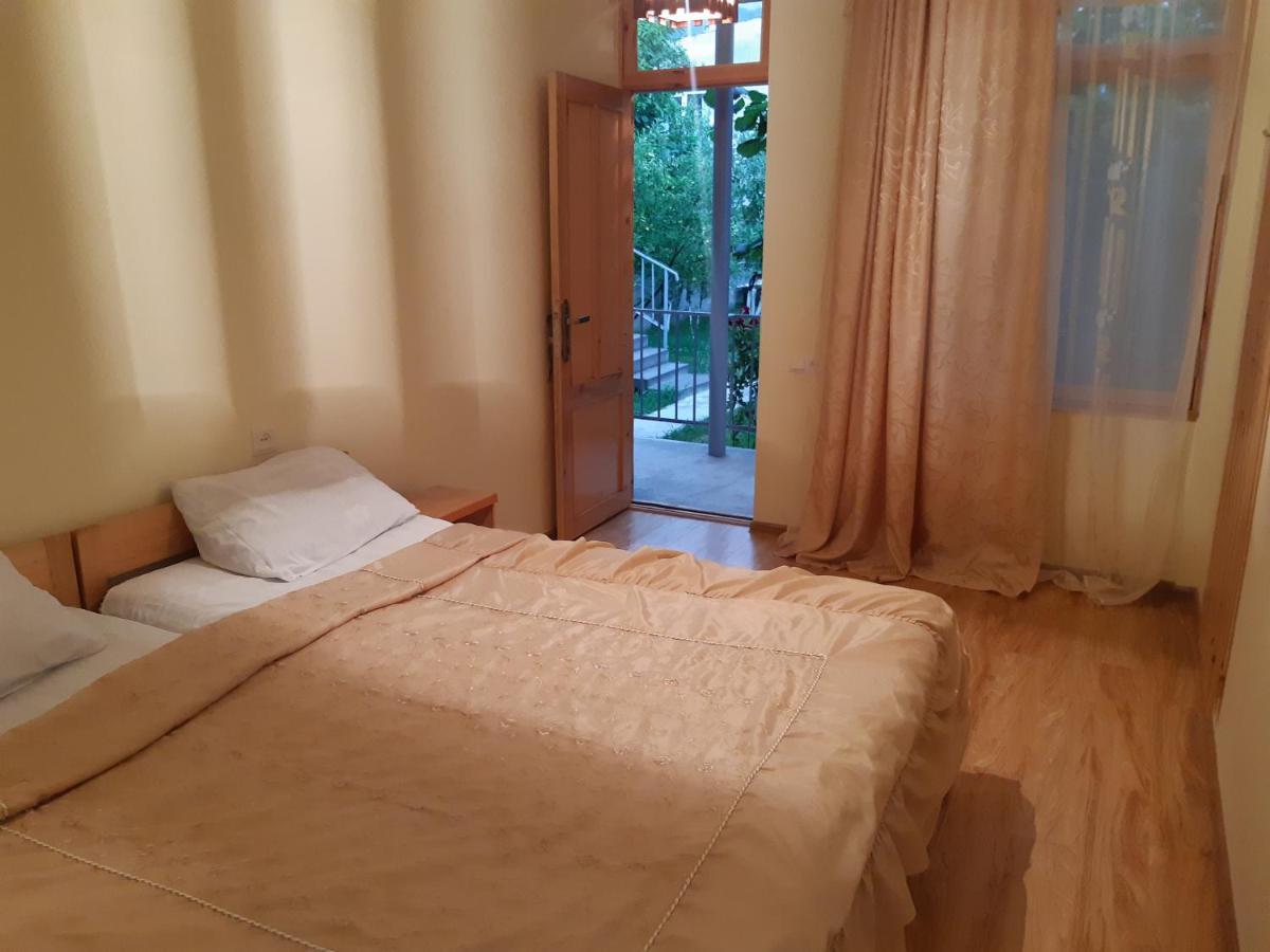 Andranik B&B กอริส ภายนอก รูปภาพ