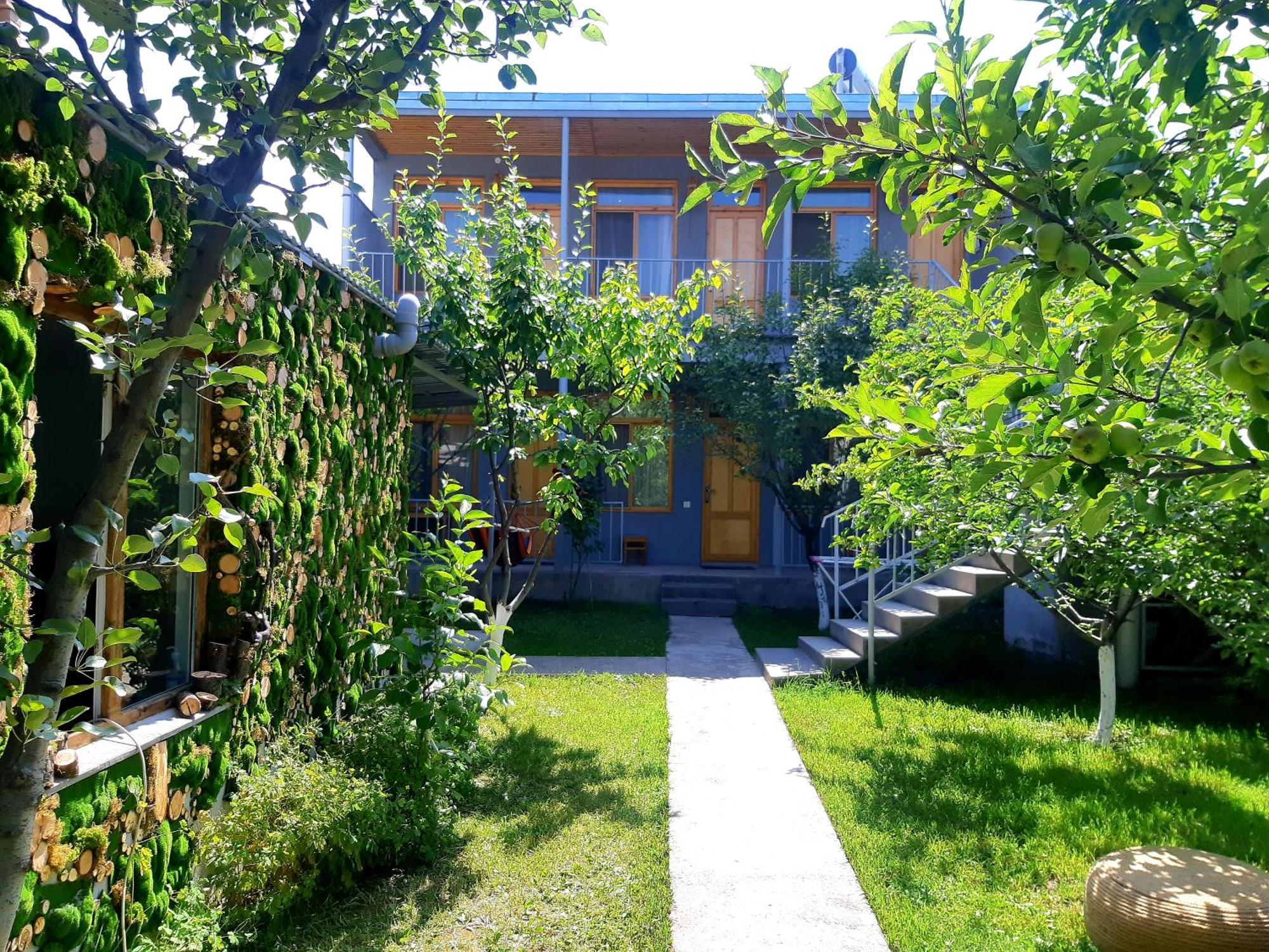 Andranik B&B กอริส ภายนอก รูปภาพ